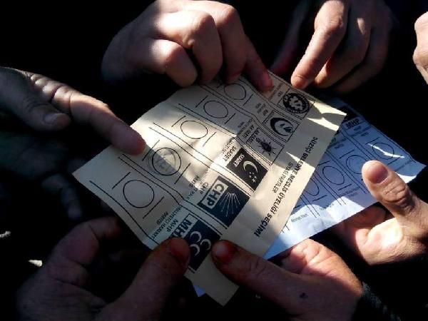 Çöpten CHP ve MHP oyları çıktı