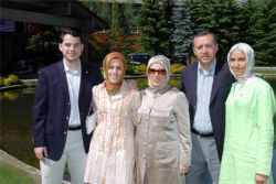 Bilal Erdoğan'dan sonra enişte Albayrak da vakıf kurdu!