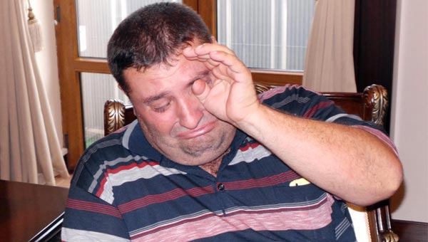 Sıva ustası Ali Dal, Şehit ailesine evini bağışladı