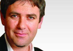 Sinan Meydan: BİR TEZ, BİR KAÇ TARİH PROFESÖRÜ VE ATATÜRK'Ü SAVUNMANIN ONURU