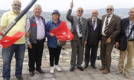 İzmir - Emekli Astsubaylardan Şehitler ve Özlük Hakları İçin Açıklama