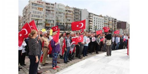 İzmir - Emekli Astsubaylardan Şehitler ve Özlük Hakları İçin Açıklama