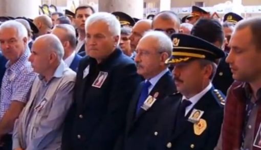 Kılıçdaroğlu'nun yanında durmak istemeyen şehit eşi konuştu: Keşke elini bile sıkmasaydım