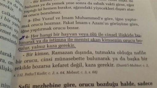 Öğrencilere dağıtılan Ramazan Risalesi kitabı: Ölülerle cinsel ilişkiye girerseniz kazasını tutun