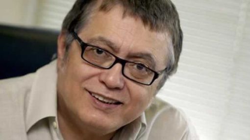 Hikmet Çetinkaya: Şeriatçının sırtını sıvazlarsan...