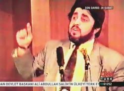 Hasan Hüseyin Ceylan: “Asker kalkmış diyor ki PKK’lı olmanıza müsaade ederiz ama şeriatçı olmanıza asla” diyor.