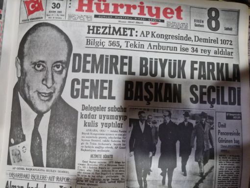 Asansör Fetvacısı Necip Fazıl'ın Çıkışını Allah'a bağlıyor.