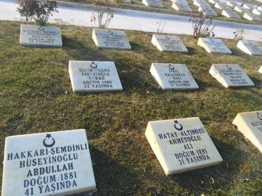 ŞEHİT MEZARLARI KONUŞUYOR-BÖLÜNMEYİN