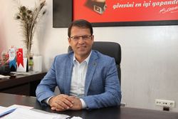 Refik ERYILMAZ: Davutoğlu‘nun ağzına sakız yaptığı açıklamayı Esad’la görüşmemizde kendisine sordum.