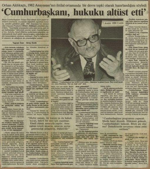 Devletle ülke arasındaki hukuki ilişkiyi açıklamak için üç teori ileri sürülmüştür: